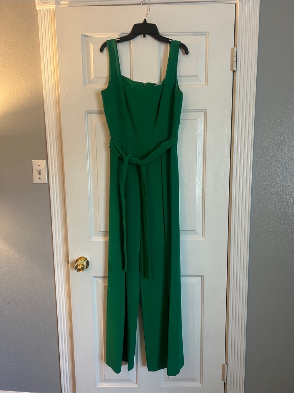 ANTONIO MELANI Emerald Green Sleeveless Belted Jumpsuit